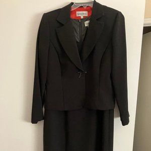 Danny & Nicole Black Suit Dress with blazer size 10